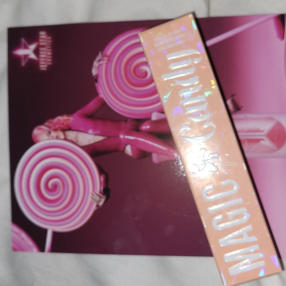 NIB Jeffree Star Peach Magic Candy concealer. Sold out on websites!